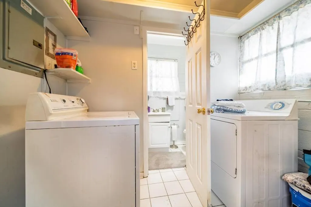 Beautiful House 15 Mins. From Downtown Wi-Fi Villa Richmond 0*,